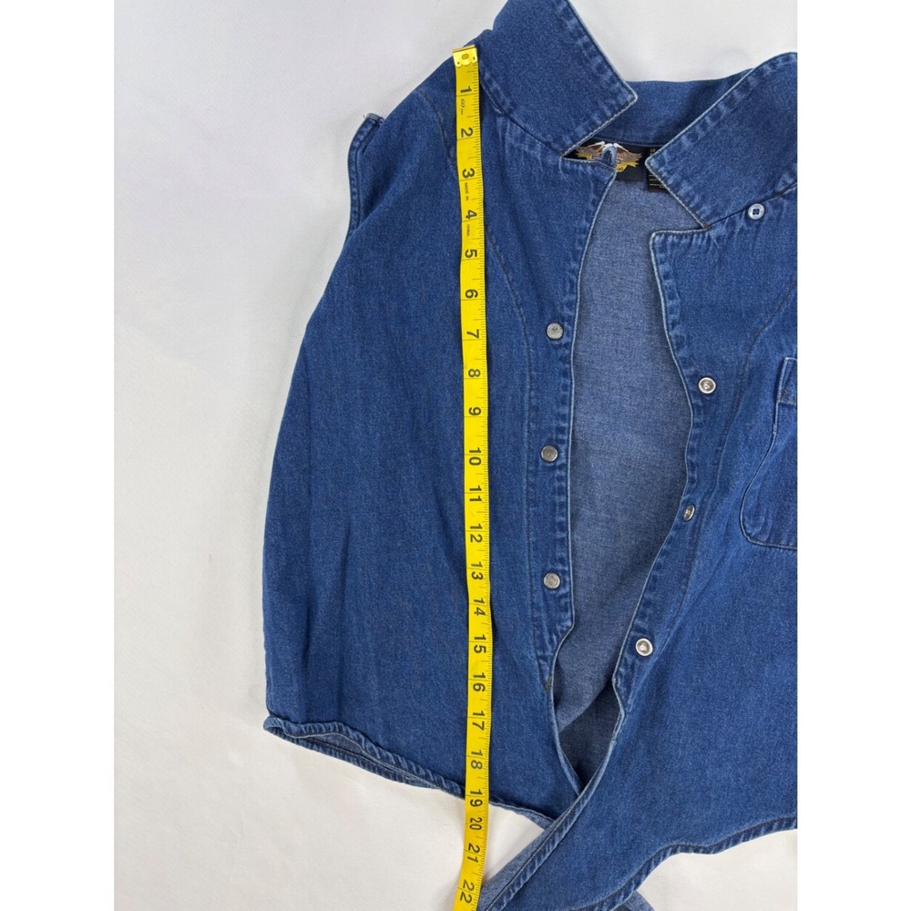 Harley Davidson Women's Denim Crop Top Tie Waist Snap Front Top Size Medium - Picture 3 of 4